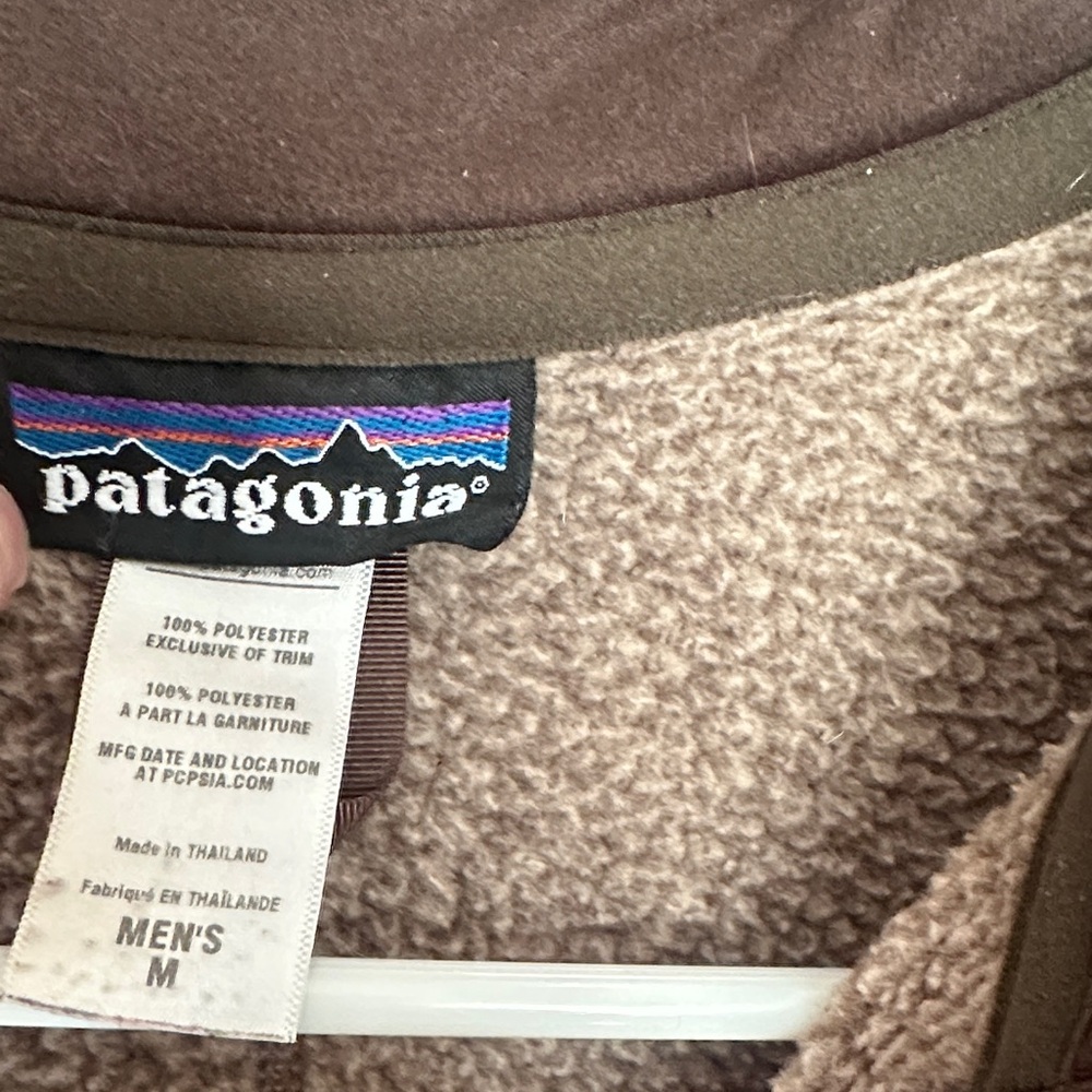 Patagonia Men's Zip Up Sweater in Brown - Picture 2 of 3